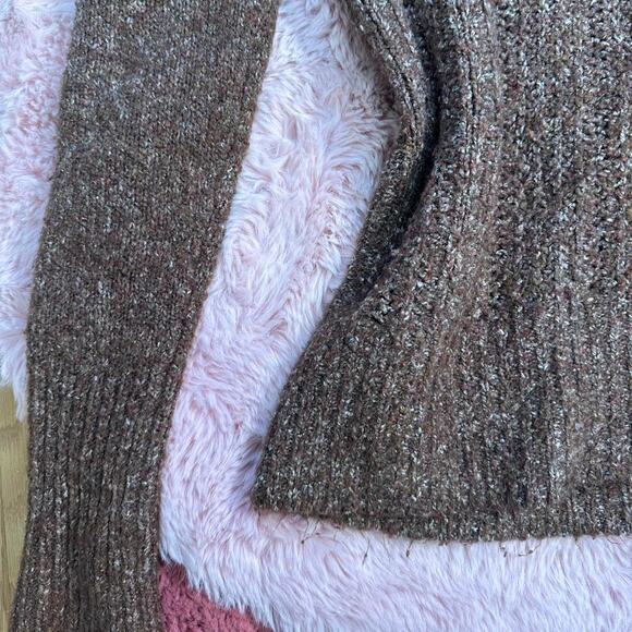 The cutest y2k maurices brown cable knit sweater with hood - Picture 7 of 8